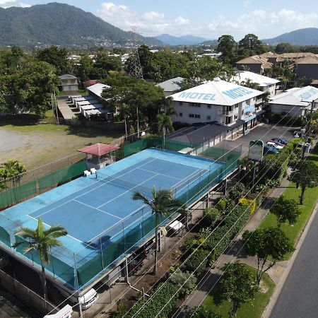 Cairns Reef Apartments & Motel Екстер'єр фото